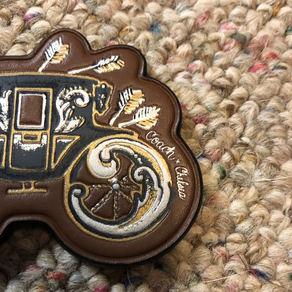 ๐ Coach x Chelsea Champlain Horse and Carriage Key Fob - Picture 7 of 14
